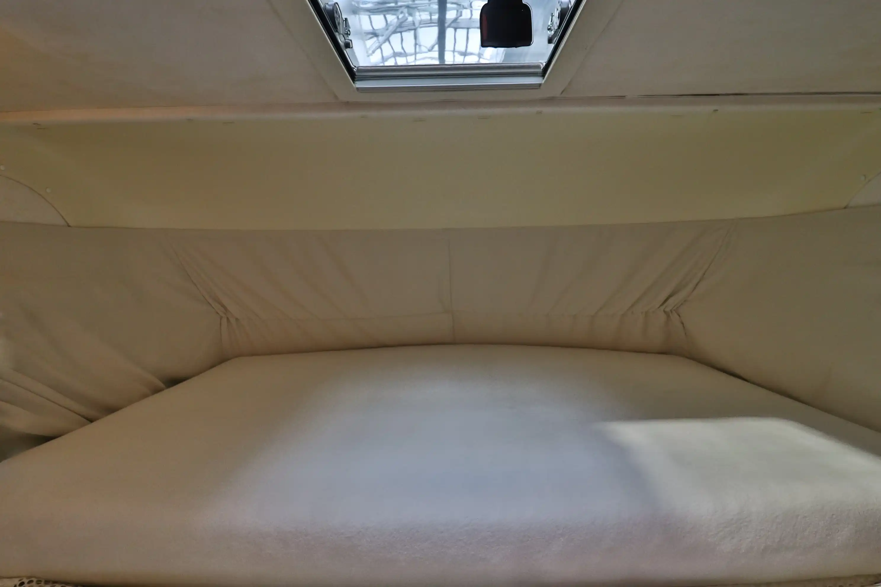 HYMER-ERIBA B 584